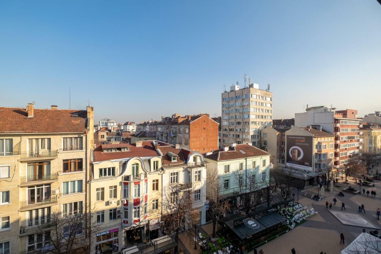 Vitosha Blvd Luxury 2-Bedroom, 2-Bathroom With Balcony Sófia Exterior foto